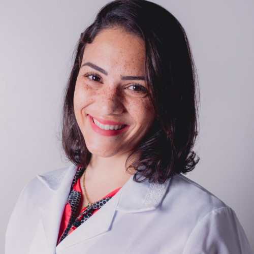 Dra. Gabriela Oliveira de Freitas